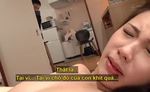 Vì tiền, nữ giúp việc chấp nhận mặc nội y dọn dẹp cho gã đàn ông giàu có