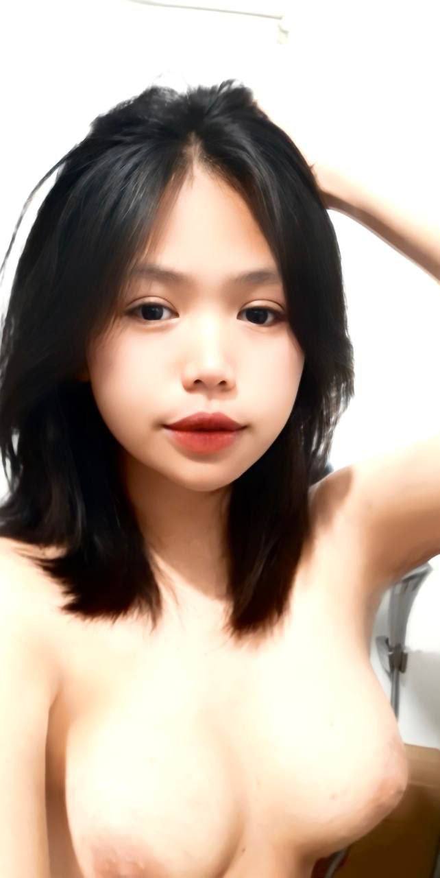 Gặp gỡ người mẫu cao 175cm tại triển lãm ô tô! Con hổ trắng không lông B, trong khi đang quan hệ với cô ấy, hãy hỏi cô ấy đã quan hệ với bao nhiêu người!
